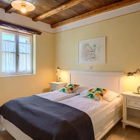 Family Elizabeta With Pool In Umag Villa